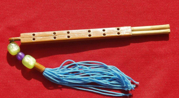 吹笛,羌笛,的区分