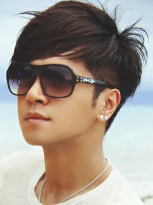 罗志祥的这款发型鬓角怎么与发型师沟通 只要鬓角 (别说拿照片)