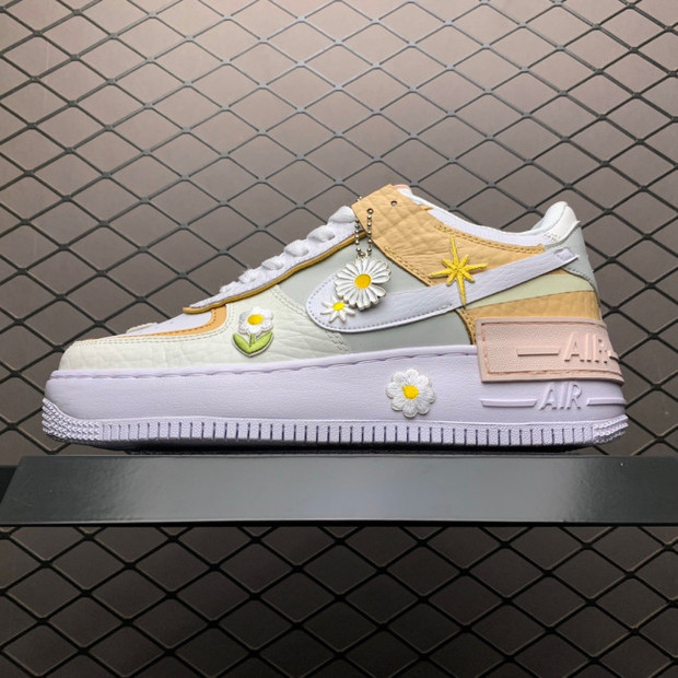 nike小雏菊奶油黄多少钱