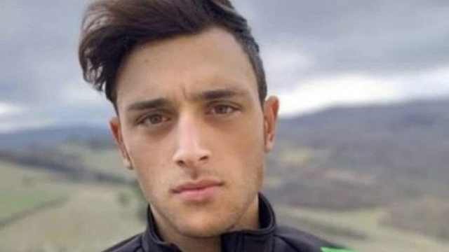 悲剧！意车手终点前100米摔倒离世