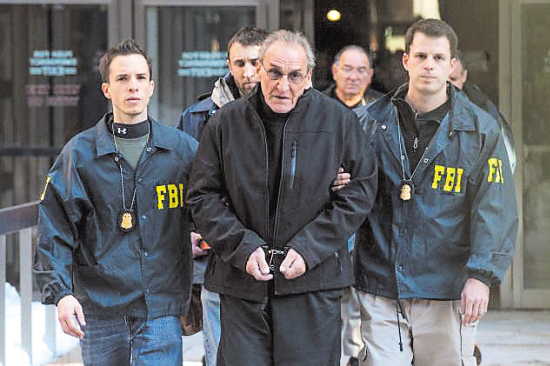 美国的cia,fbi,atf等机关的特工有制服吗?