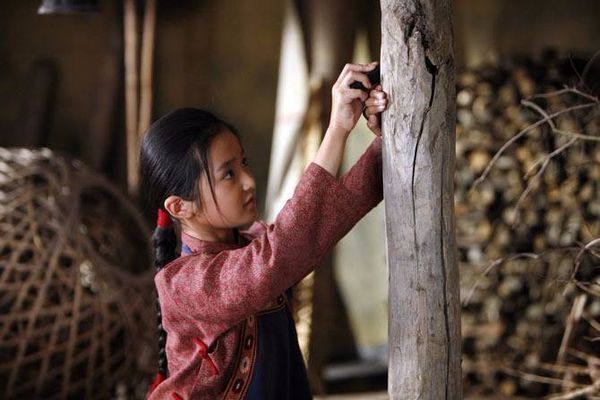 还是通过一个叫《婉君》的电视剧了解的,童养媳顾名思义就是,把这个小