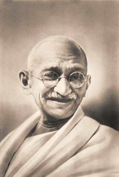 甘地gandhi 在印度是 高等姓氏吗