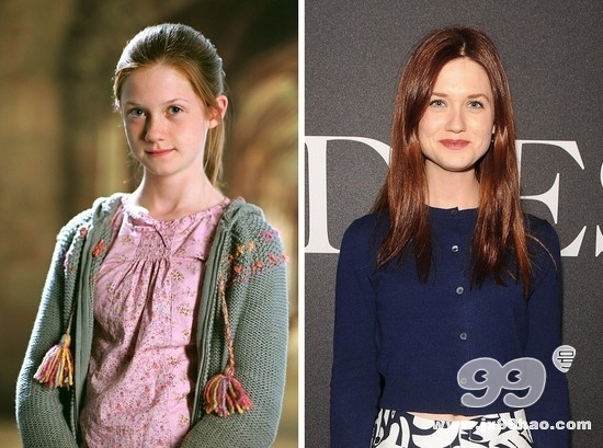 《哈利·波特与魔法石》 金妮在书中的第一次出现是在《哈利波特与