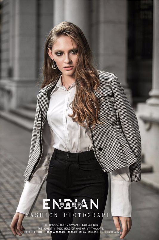 艺术社会民生教育科学医疗健康金融管理情感社交地区其它服装模特拍摄