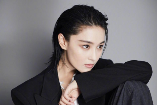 张馨予挑战"妲己特效",为何看到正脸网友直呼顶不住?