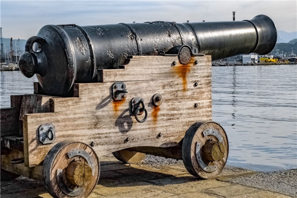 历史上的红夷大炮是怎么来的,其威力到底有多大?