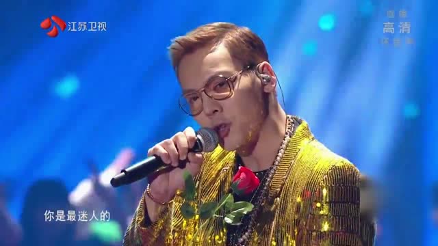 江苏卫视2020跨年演唱会,陈伟霆董宝石《野狼disco》爆燃全场蹦迪