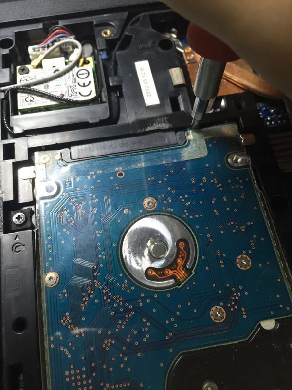 联想笔记本e450c键盘按键怎么拆卸安装?