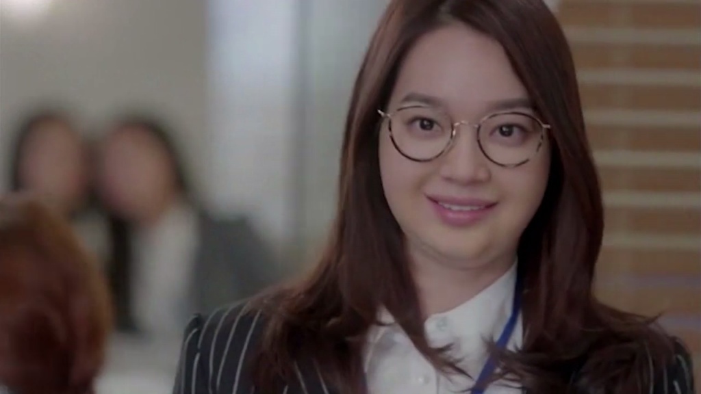 oh 我的维纳斯:《oh 我的维纳斯》律师事务所里来了身材极好求助者