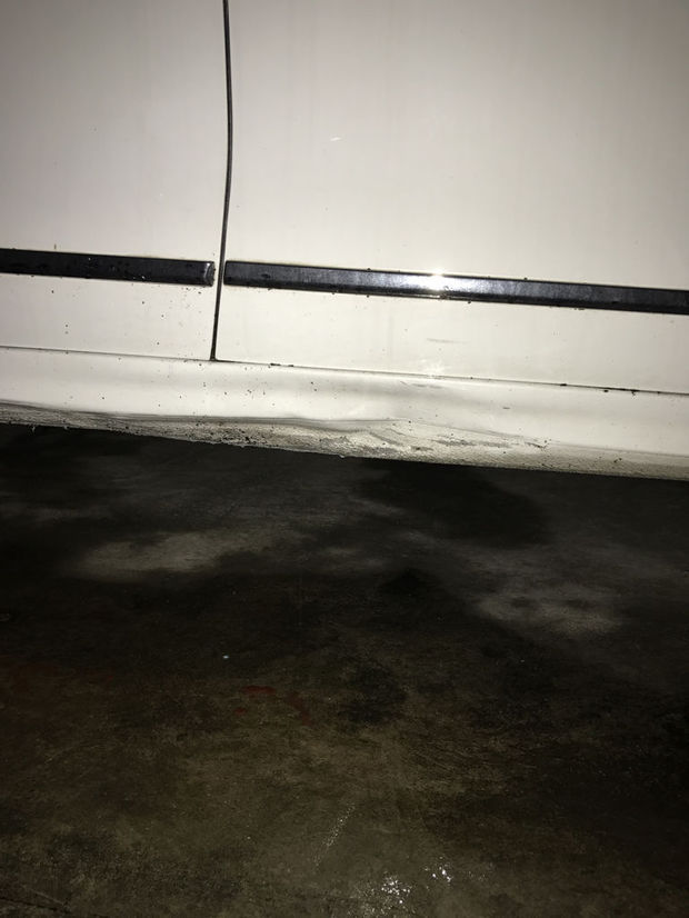 大众新速腾车门下面的横梁凹坑修复多少钱?