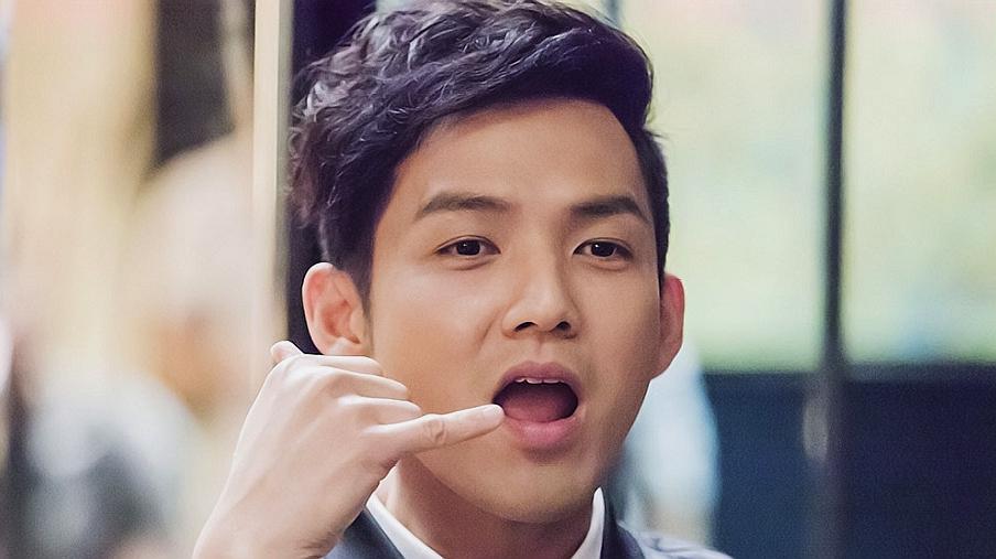  b>钟汉良活动 /b>瞬间,各个表情可爱到不行!