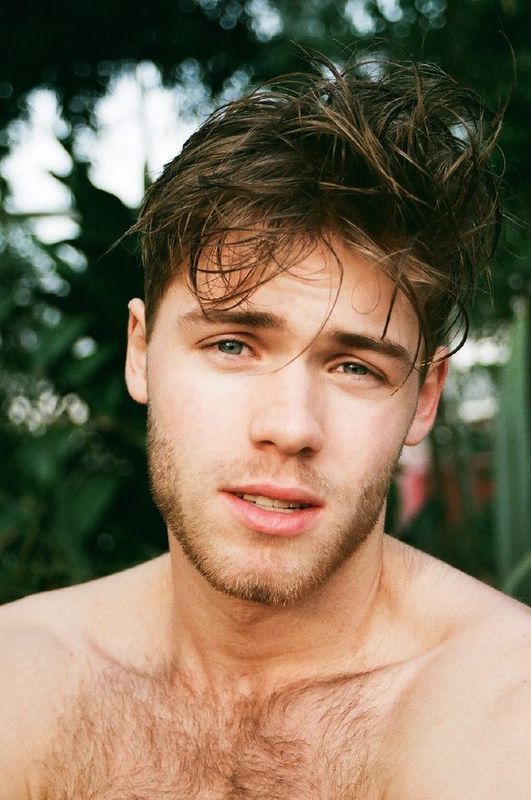 旺盛的男人不好看,看完这位外国小鲜肉你还会这样说吗