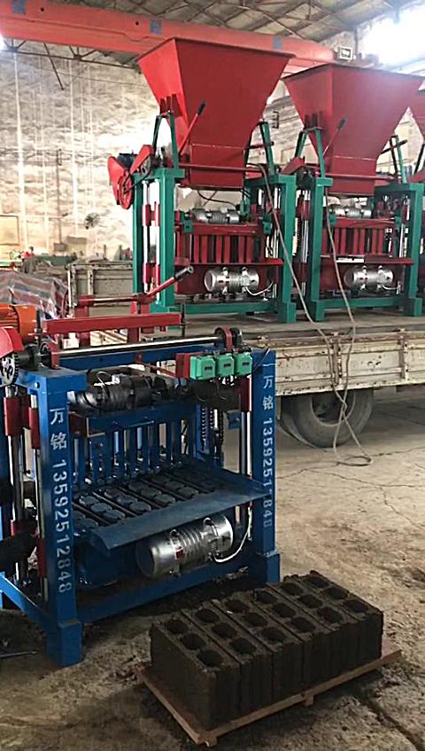 菲律宾马尼拉多孔空心 砖机一机配三套 砖机模具