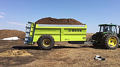 内蒙有机肥撒肥车撒肥机施肥机 牛羊粪撒粪机撒粪车抛粪机