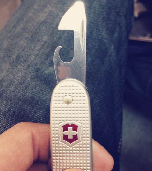 一直没整明白这个开罐器的功能怎么用