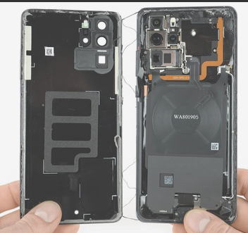 敲击华为p30手机后盖感觉像中空一样