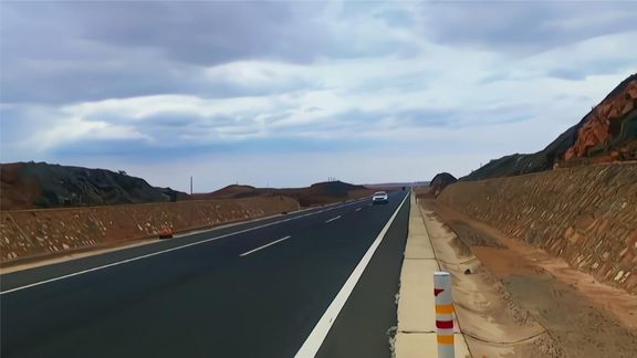 11月前时长:01:34沿着高速公路看伊犁美丽乡村,g30连霍高速公路筛选