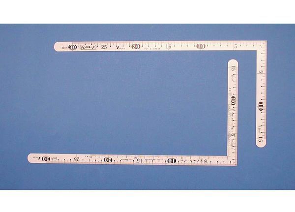 谁知道做衣服用的曲尺是啥样子的?