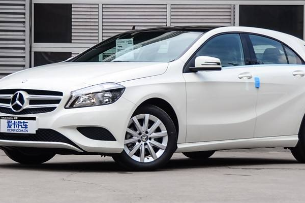 女性开奔驰哪个系列好?求推荐.