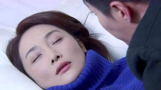 男子送喝醉女同事回家,同事在家门口 耍流氓,醉酒 女人的套路太深了