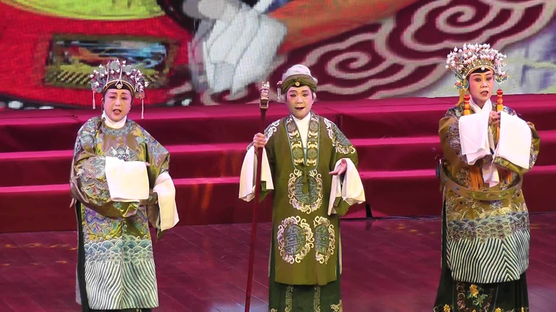 上饶老年大学表演京剧西皮流水联唱(片段)2019