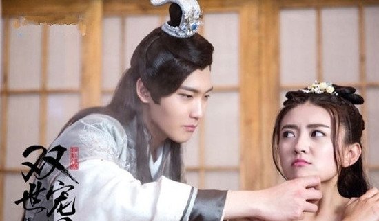 如何看待《双世宠妃》中曲檀儿与八王爷的爱情?
