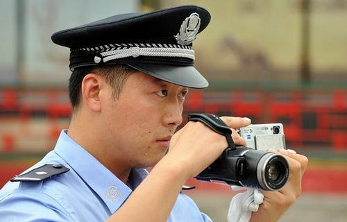 警察二杠一星是什么职务