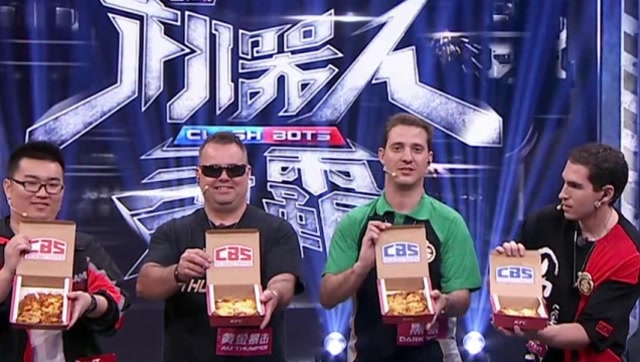 机器人争霸:黑狼火蜥蜴抽中同组对抗 李晨整个人都不好了