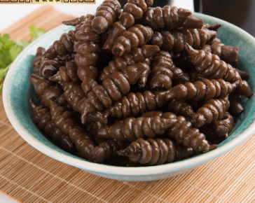 宝塔菜,一是甘露子,原名草石蚕,也称"地环".