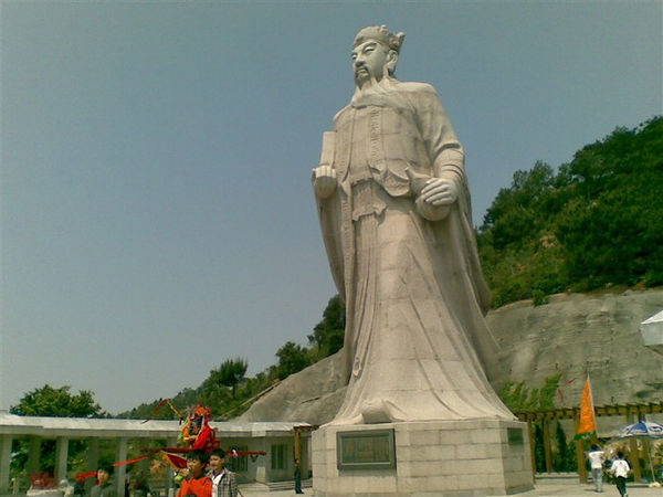 保生大帝雕像多高