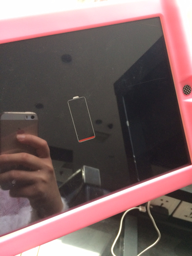 我的自动关机ipad3从昨天一直充电到现在都充