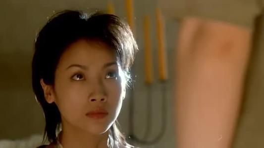 电影【天若有情】里面的插曲是什么?