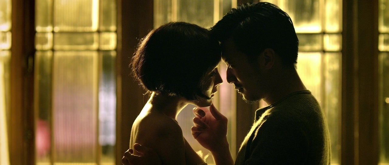 《消失的子弹》 杨幂与 谢霆锋唯美 吻戏被删片段曝光