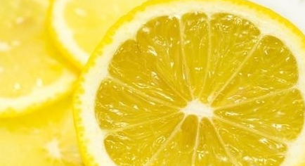 长期喝柠檬水有什么作用,