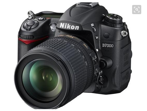 是选择佳能5D4还是选择尼康 Nikon D810啊?能