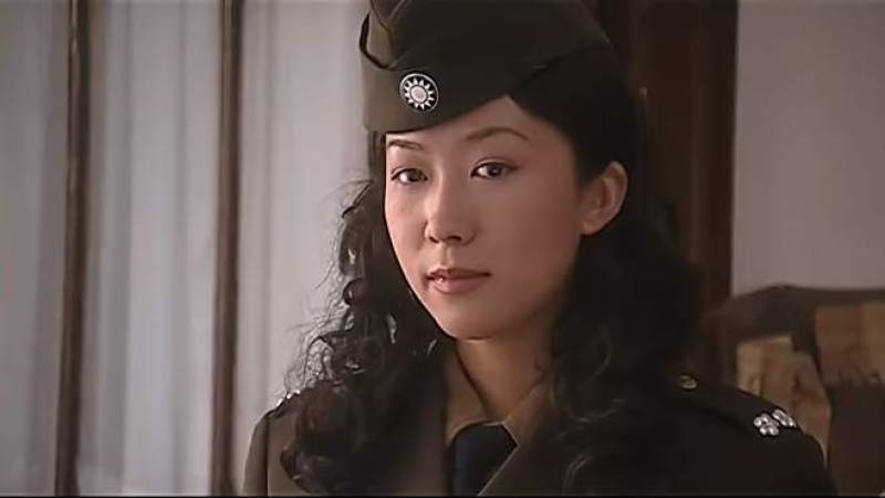 古城童话:美女心机太深,演的跟真的似的,连自己父亲都骗过去了