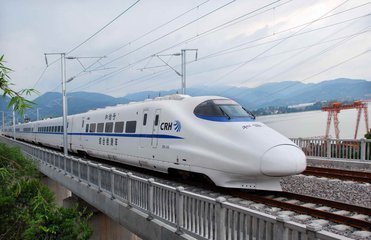 中国高铁最高时速是多少?理论最高时速又能达
