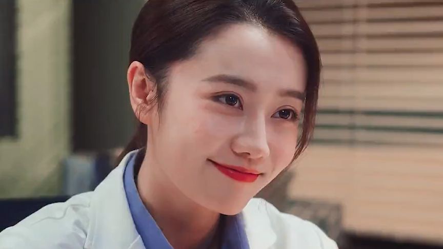 当祖师爷遇上高冷女法医 , b>龙政璇 /b>是如何开始追妻的