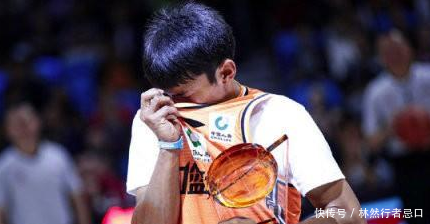 云南滑翔机决赛扣篮