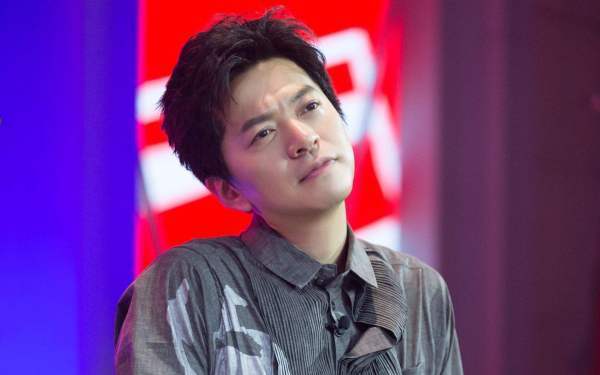 李健提问马璐:为何要做暗黑音乐,这是在难为她吗?