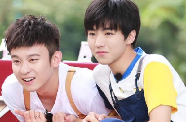 王俊凯刘昊然董子健首次同框他们的综艺恰好是少年都有哪些看点