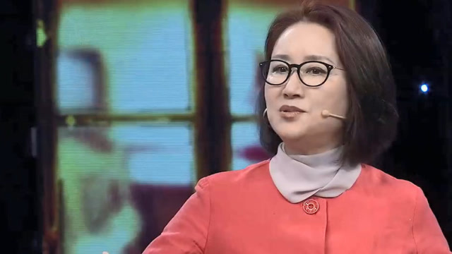 王冼平做王二妮演唱会导演:当初不想答应,她撑不起那个气场!