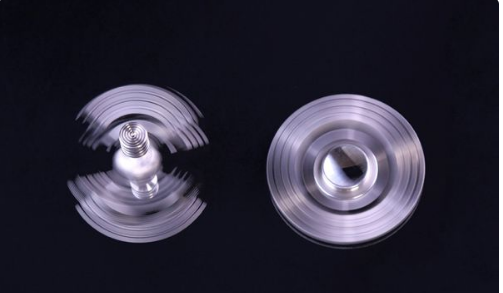 指尖陀螺花式玩法有什么?