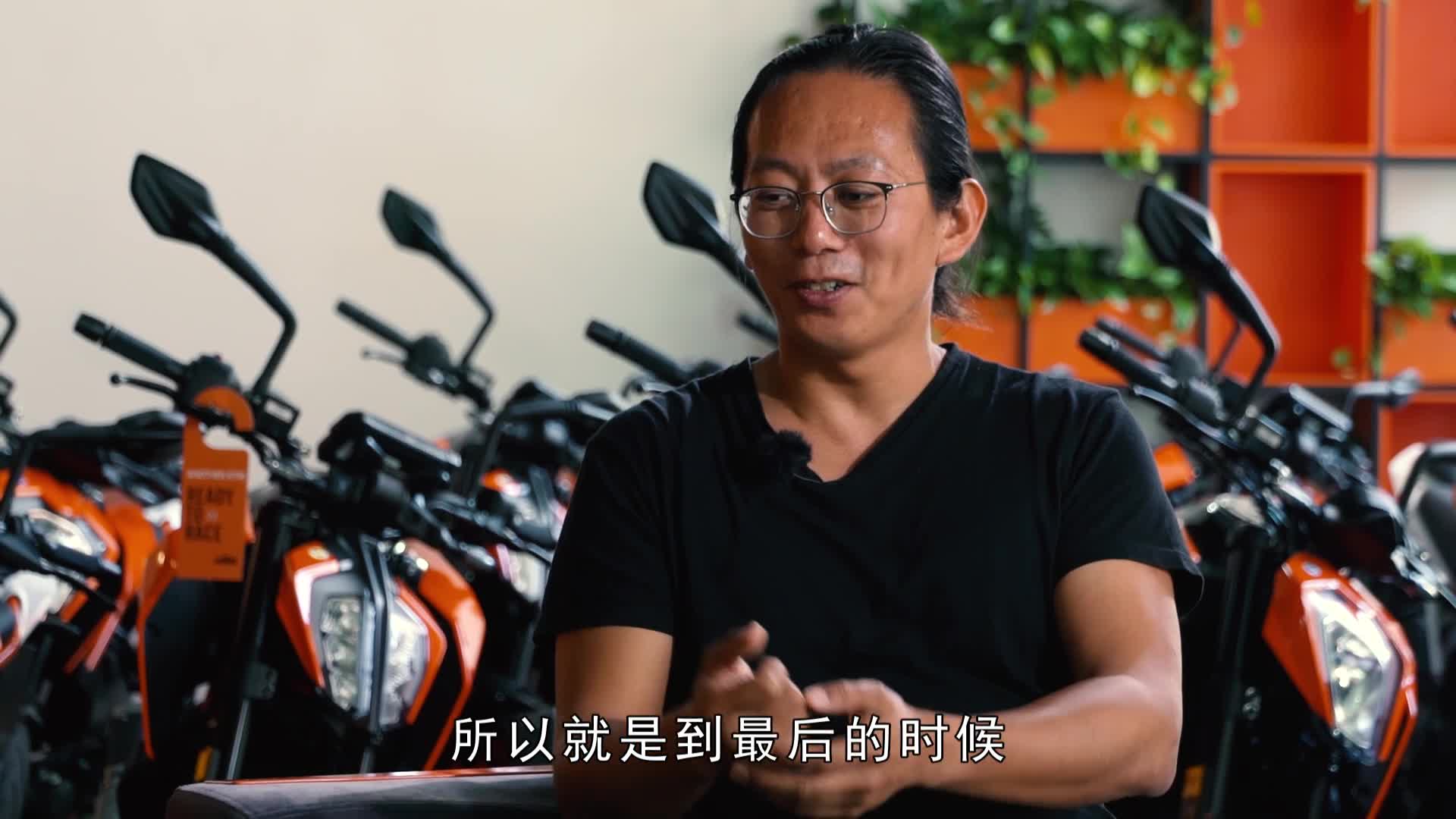 环球旅行探险家谷岳(环球旅行探险家谷岳是哪里人)
