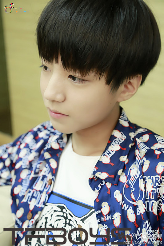 求几张王俊凯帅气的照片,绝对给好评哦!