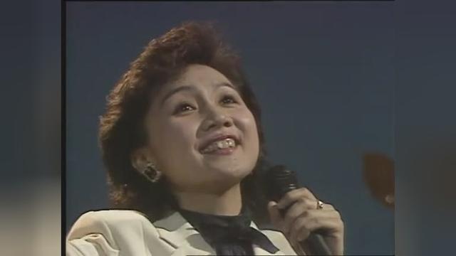 30年前春晚香港歌星 张德兰《 春光美》《祝福歌》无人超越