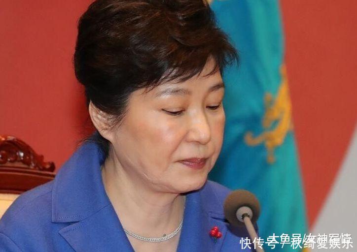 中央政治经济会议精神