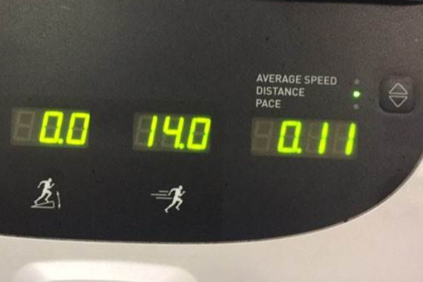 跑步机显示的配速是多少,每公里几分钟,