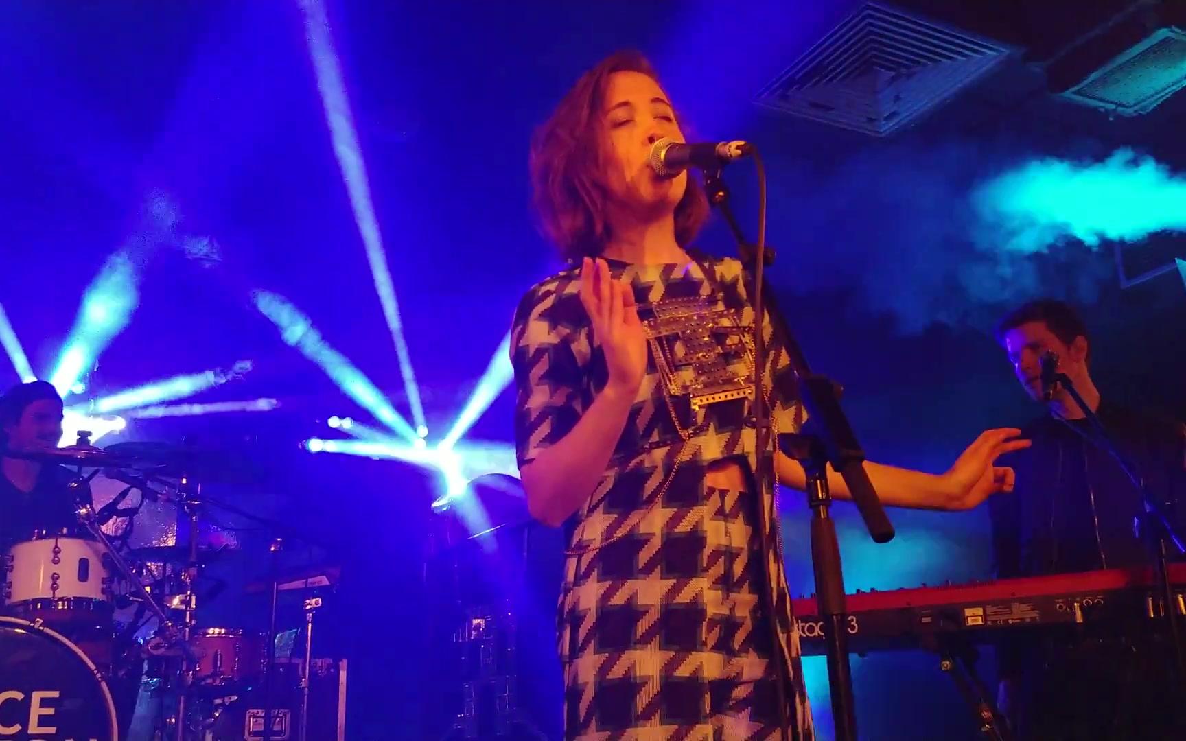 alice  merton   no roots 2018现场 @warsaw14